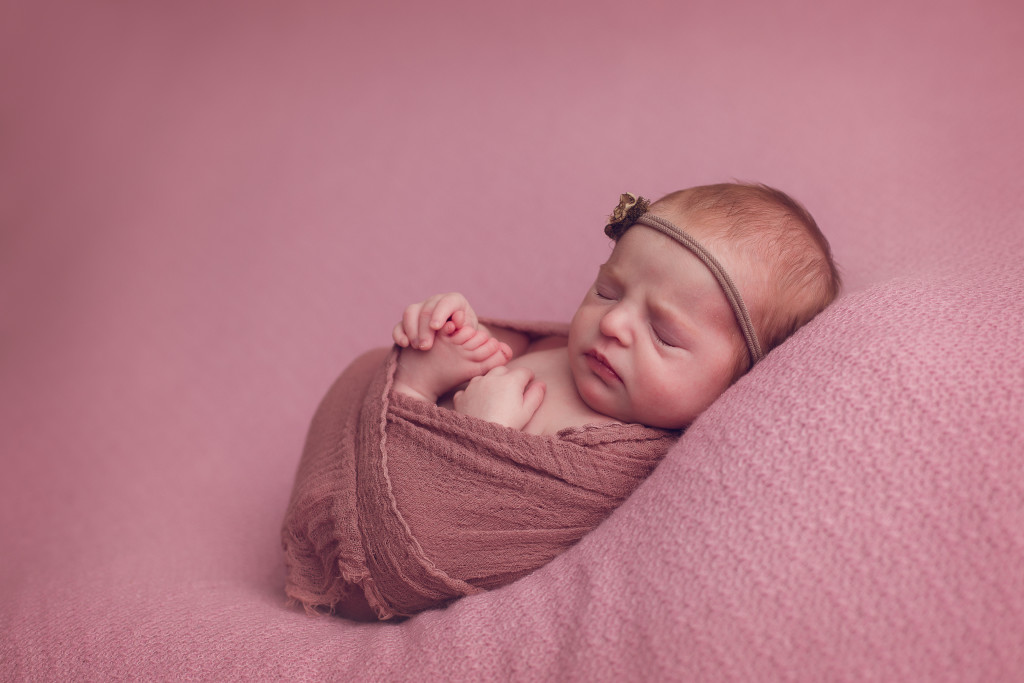 wales-newborn-photographer