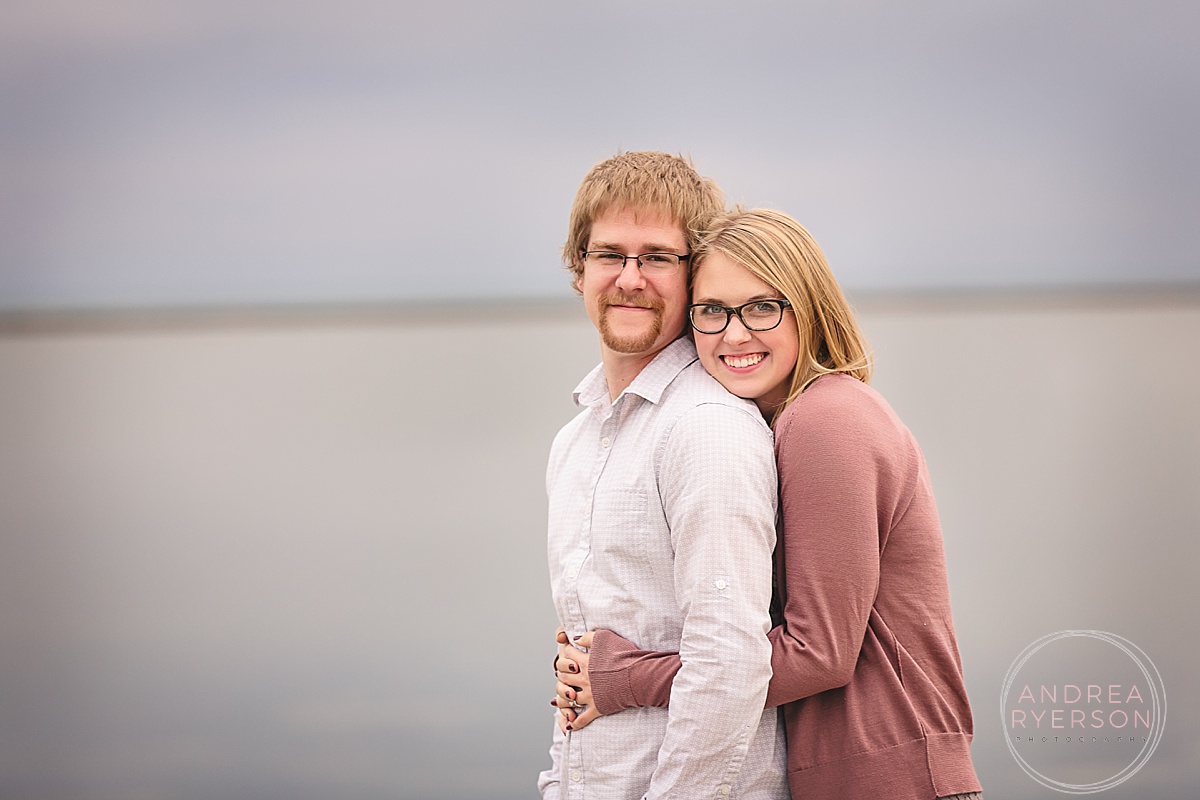 lakefront_engagement_session