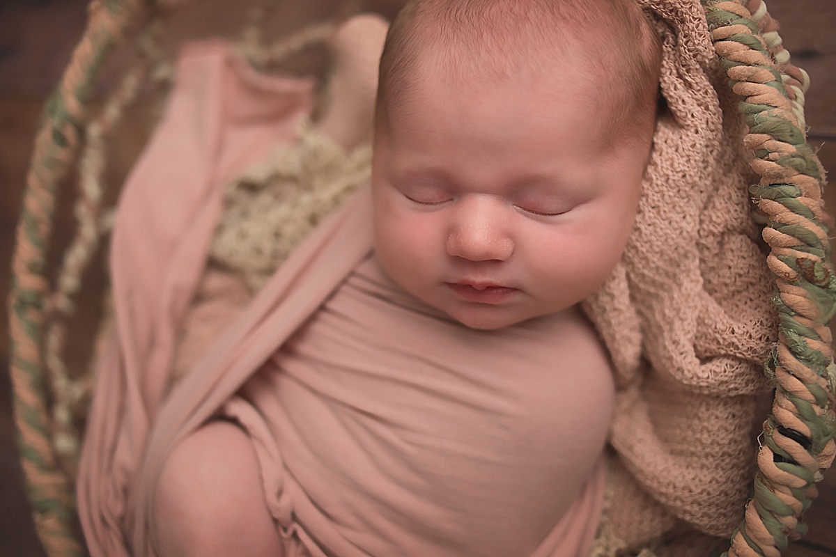 newborn-photographer-delafield