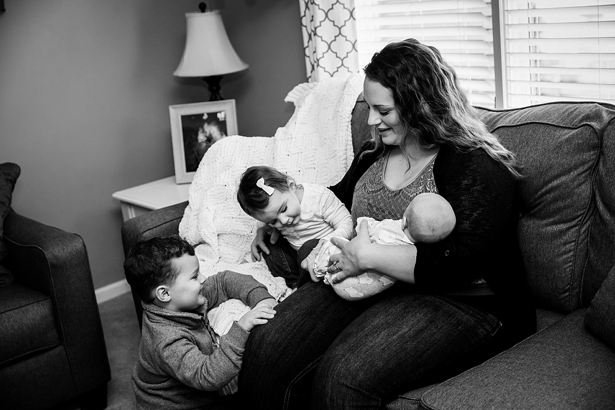 mom and children newborn photography