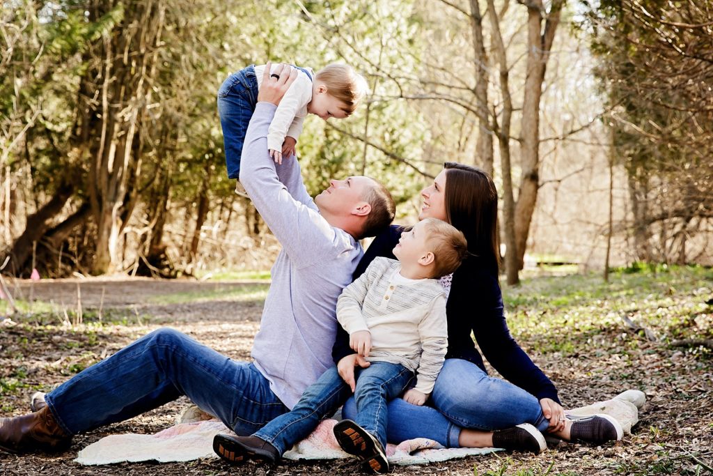 relaxed family photography