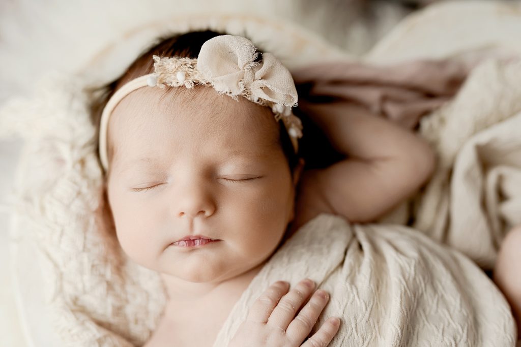 natural newborn baby photos