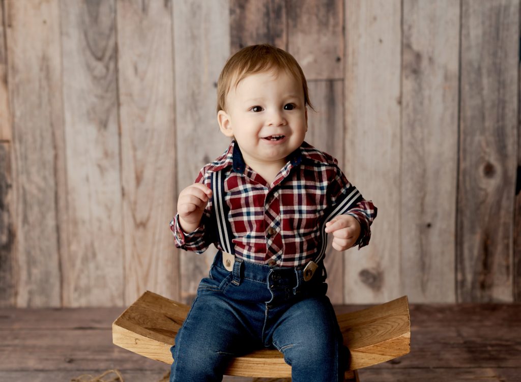 photos of one year old boy