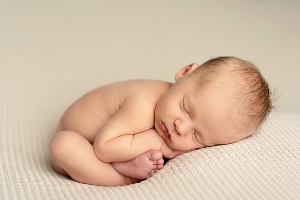 natural newborn photographer Andrea Ryerson Photography