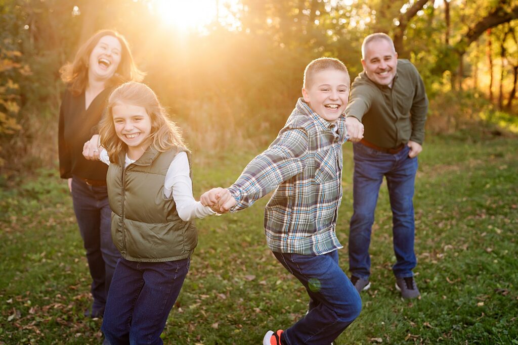 fun family photos in Delafield