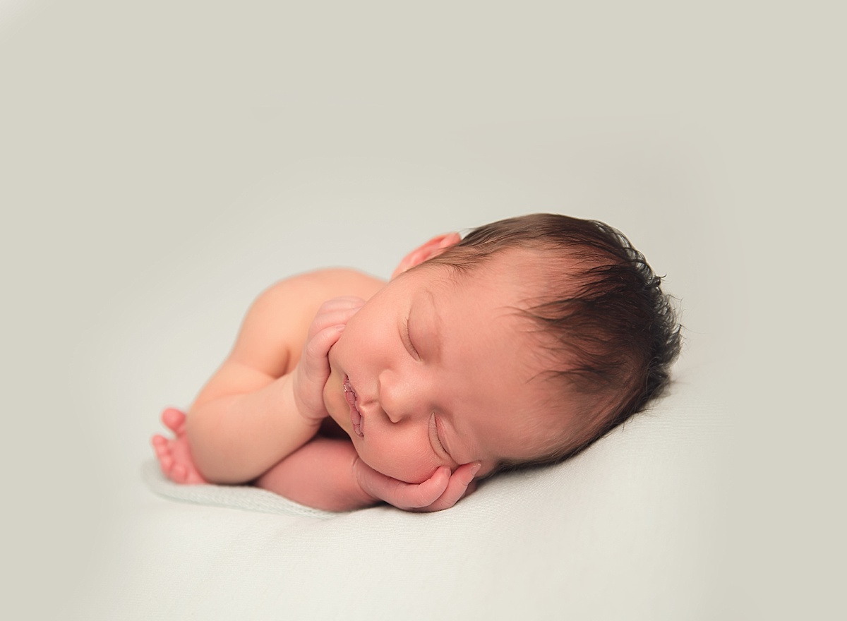 best-newborn-photos.jpg