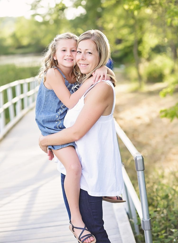 delafieldfishhatcheryphotography.jpg » Newborn & Family Photographer