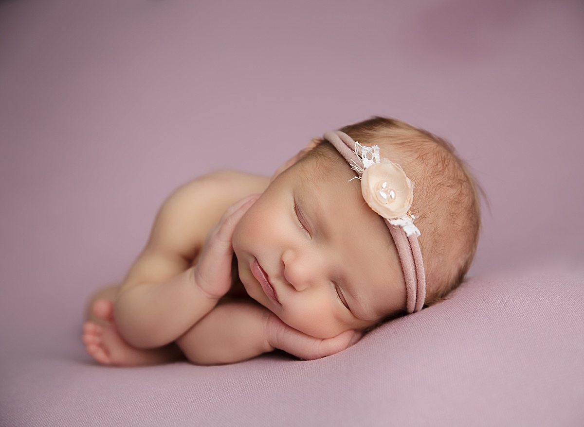 newborn photographer colgate.jpg