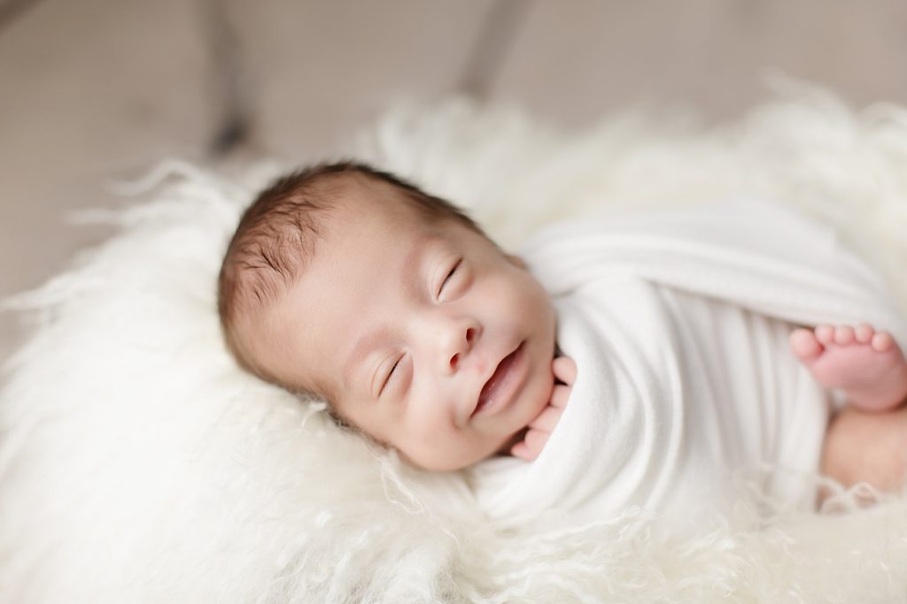 posed newborn photography