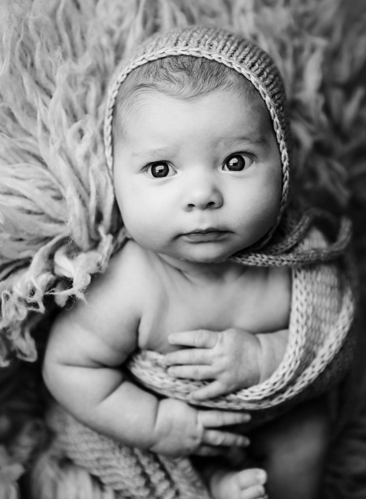 delafield wisconsin newborn baby photographs