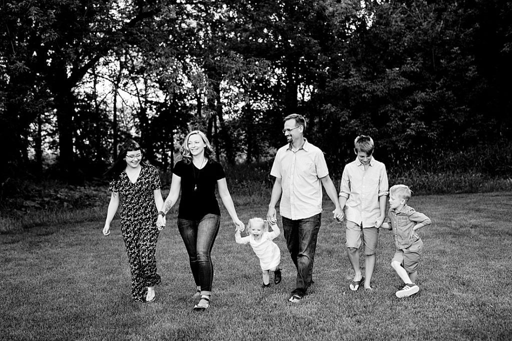relaxed family photography