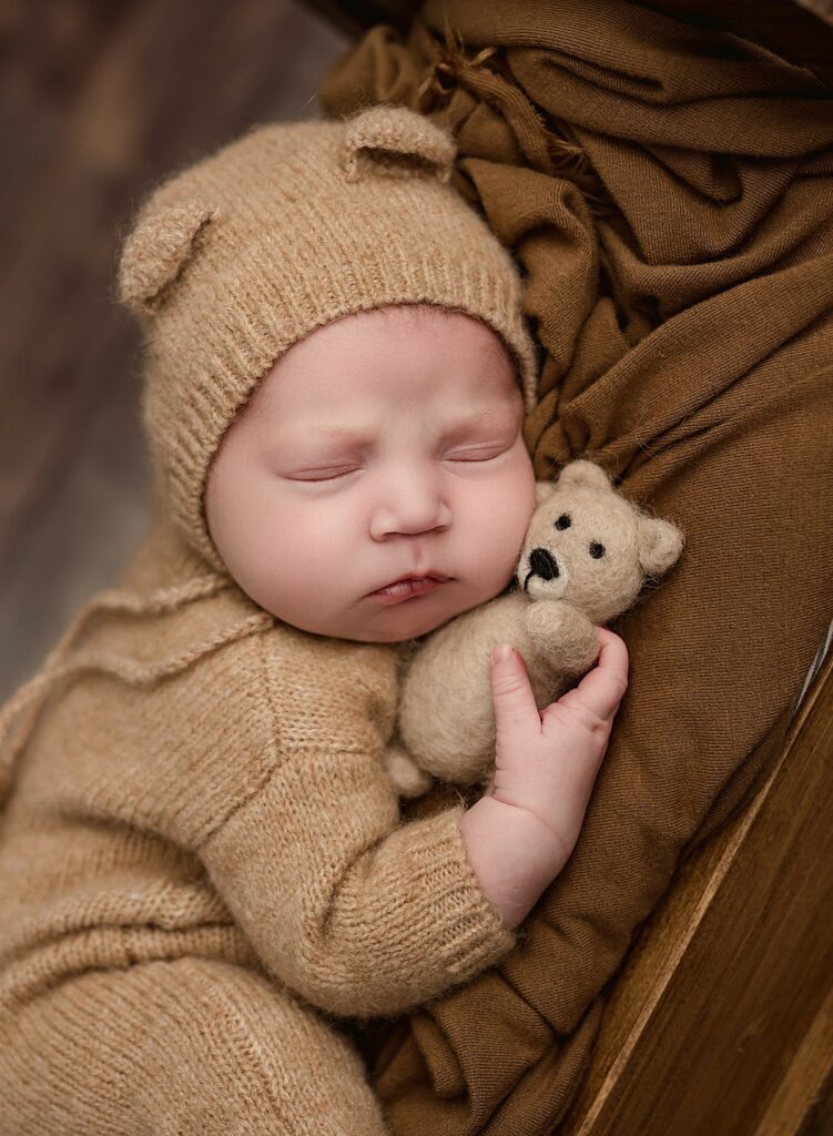pewaukee newborn baby photographer