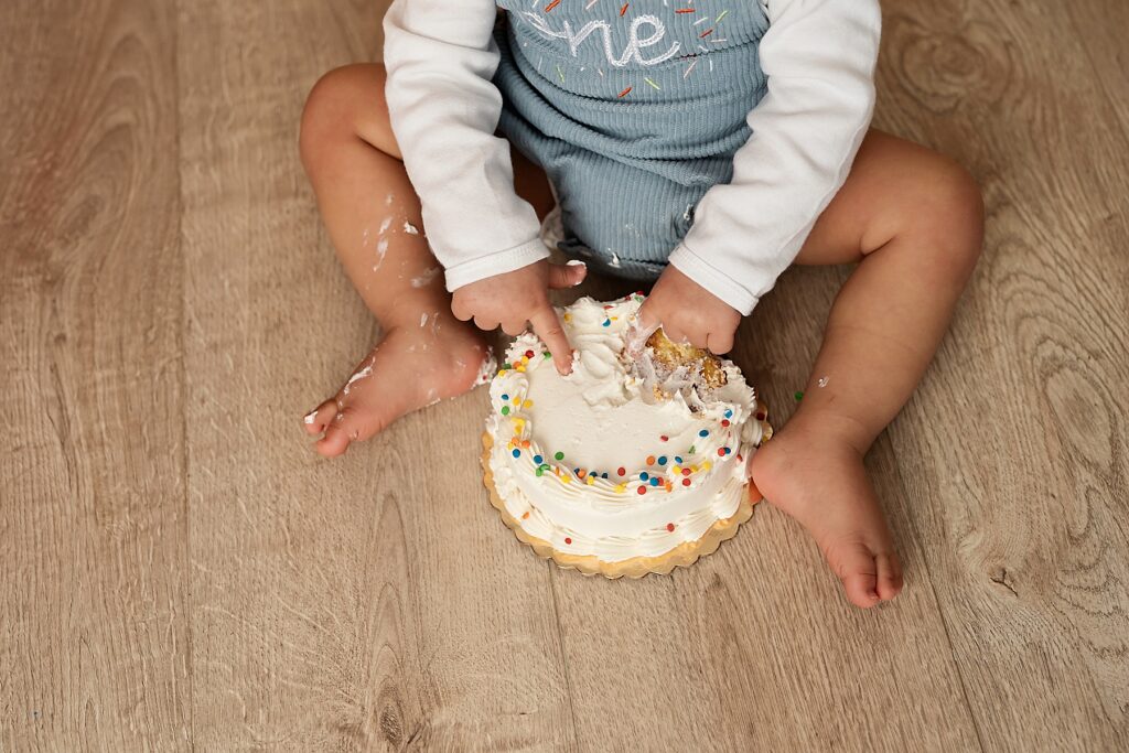 Waueksha-baby-photographer